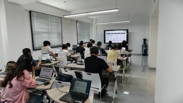 广州培训回顾｜双 AI 智能体科研工作流实战（8月7—9日）